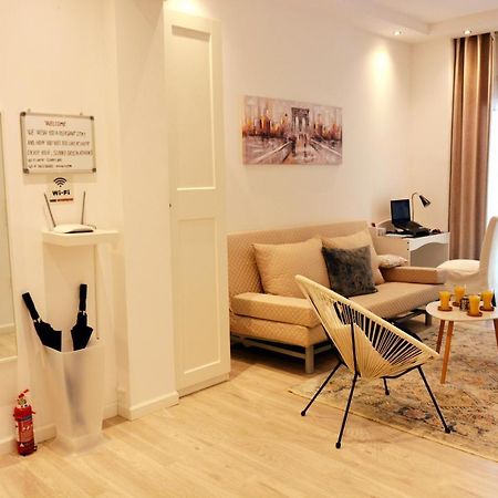 Sunny Days In Athens Apartment Bagian luar foto