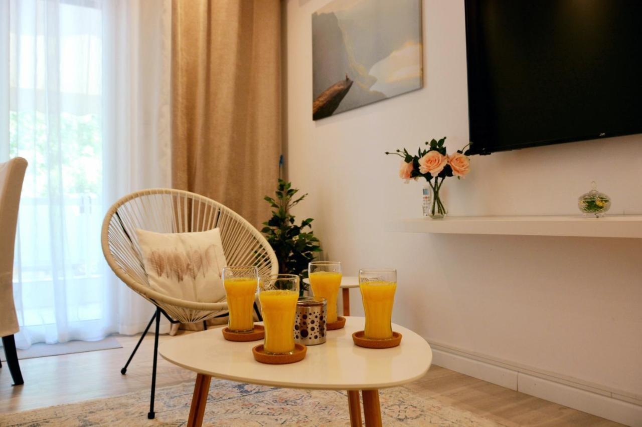 Sunny Days In Athens Apartment Bagian luar foto